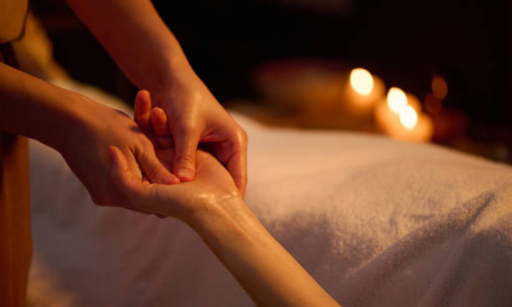 Masaža rok in ramen